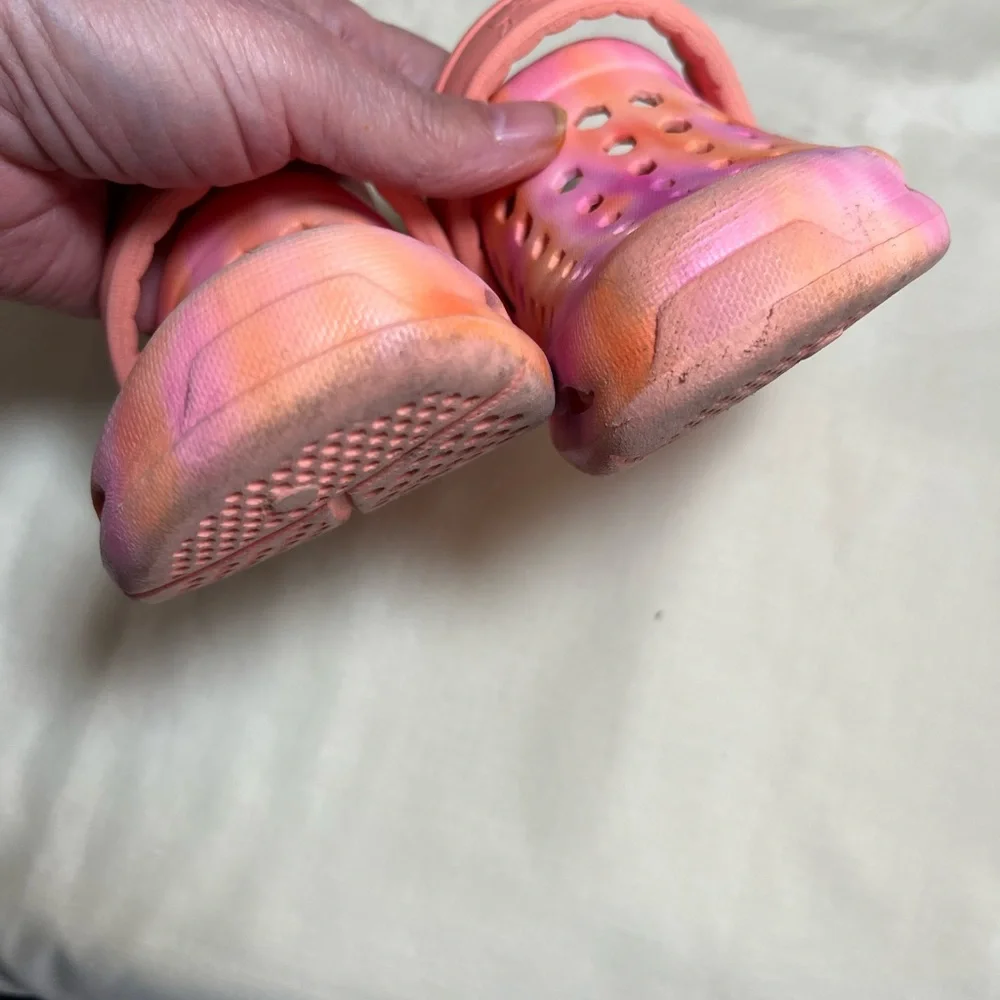 Joy bees Kids' Clogs in Pink and Orange Tie Dye
